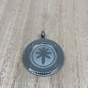 Silver Pendant with Engraved Design Hemp Leaf